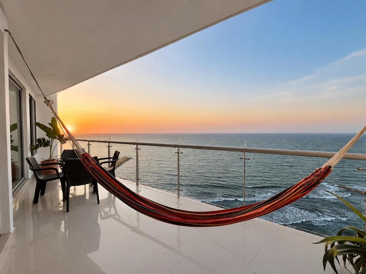 Beachfront Jacuzzi Pool Sauna Gym * Cartagena