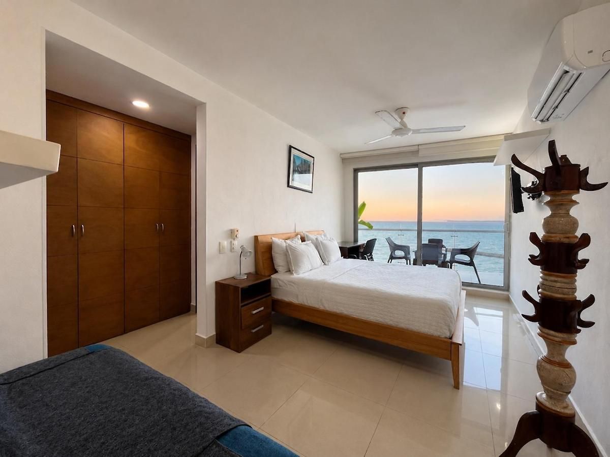 Apartamento Beachfront Jacuzzi Pool Sauna Gym *