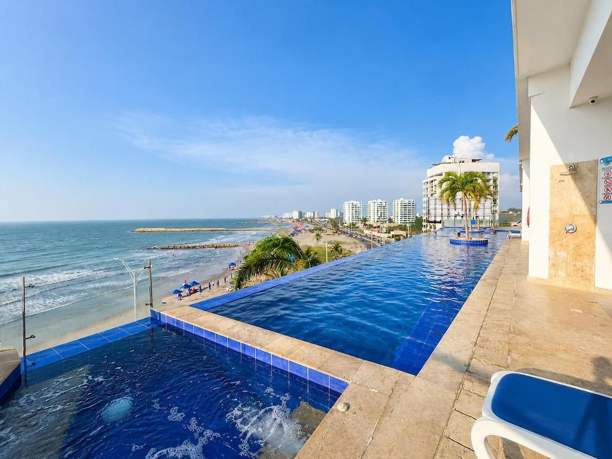Beachfront Jacuzzi Pool Sauna Gym Apartamento Cartagena