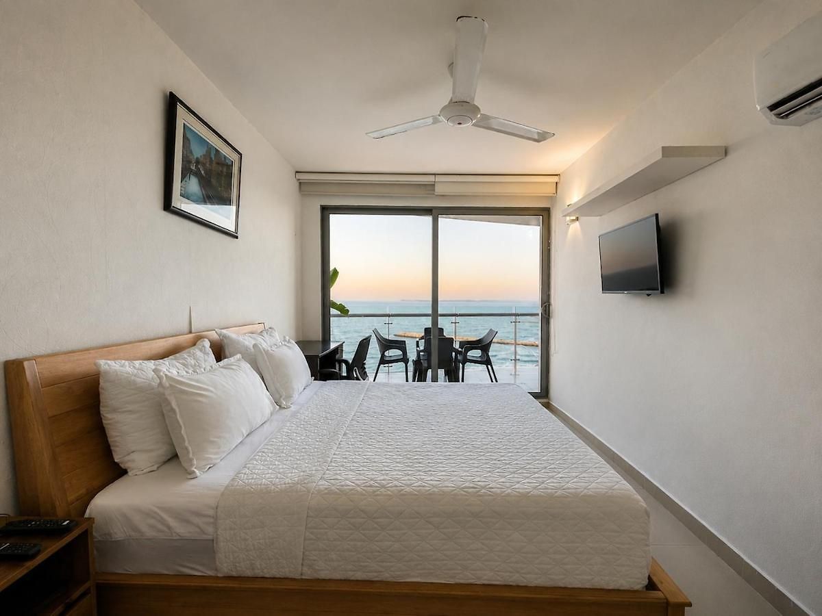 Beachfront Jacuzzi Pool Sauna Gym Apartamento