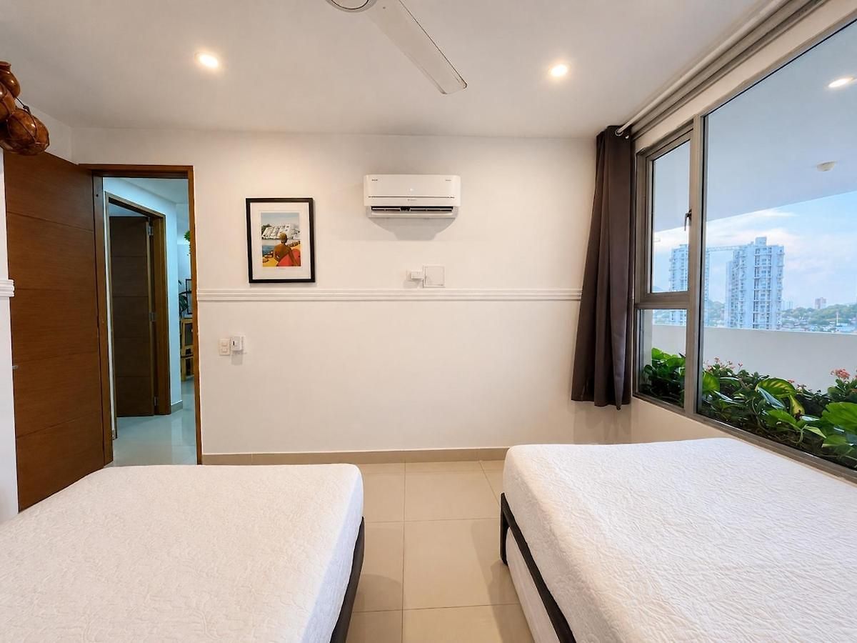 Apartamento Beachfront Jacuzzi Pool Sauna Gym