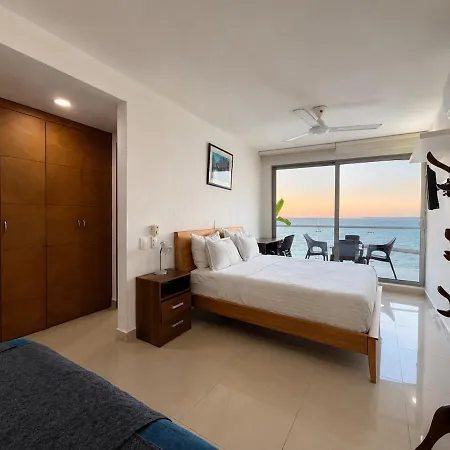 Apartamento Beachfront Jacuzzi Pool Sauna Gym *