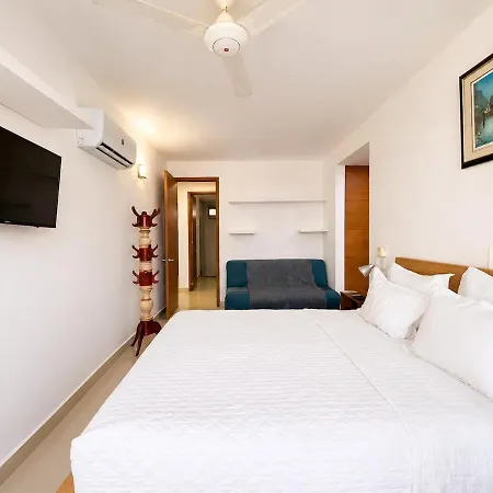Apartamento Beachfront Jacuzzi Pool Sauna Gym *