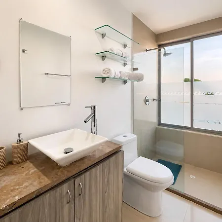 Apartamento Beachfront Jacuzzi Pool Sauna Gym *
