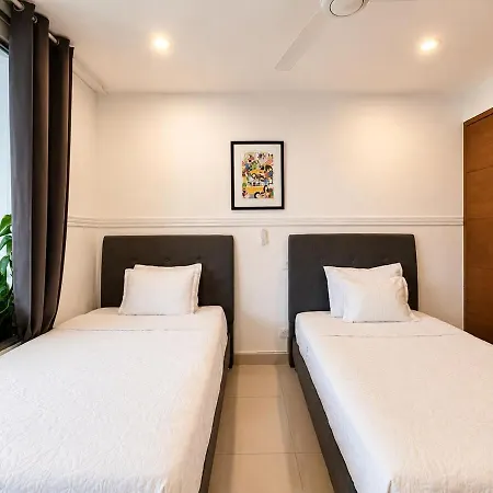 Beachfront Jacuzzi Pool Sauna Gym Apartamento *